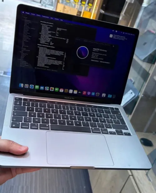 Macbook pro 2022 M2 8/256g cycle 30