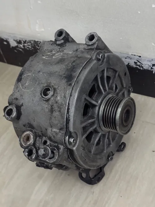 Alternateur om611 w203