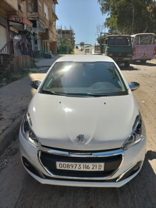 Peugeot 208 2016 Active Facelift