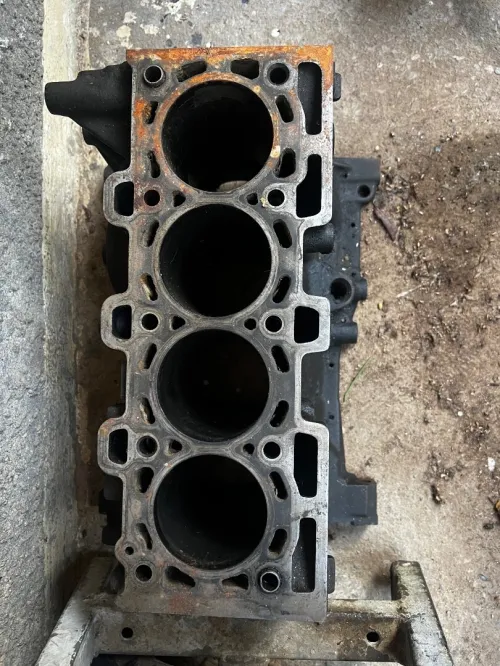 Demi mouteur 1.5Dci 85ch(Mégane 2)