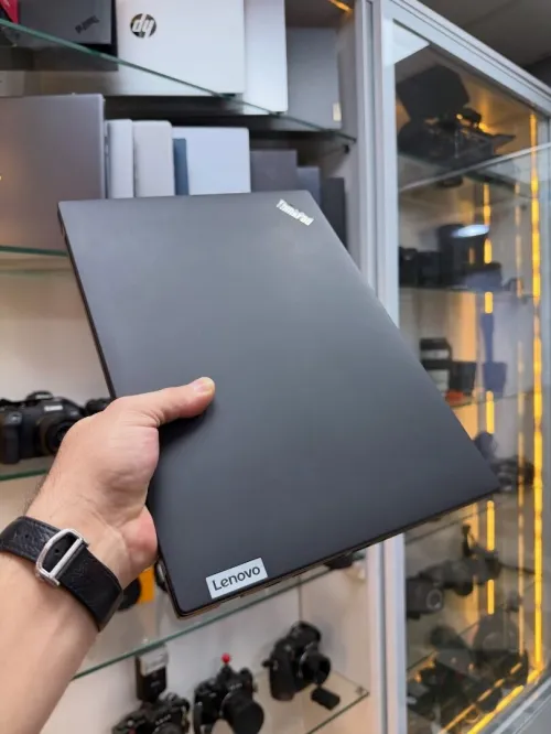 Lenovo ThinkPad P14s Gen 4 - i7 / RTX A500 Disponible chez Morsi store dz