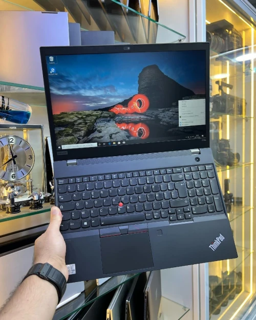 Workstation ThinkPad P15S 