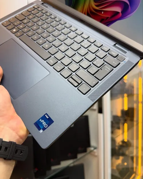 Latitude 7440 i5-13e 16/256 2K Tactile Disponible Chez morsi store dz