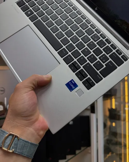 HP EliteBook 840 G9 i7 12e 16GB 512GB Avec Carte Sim Disponible Chez Morsi store Dz
