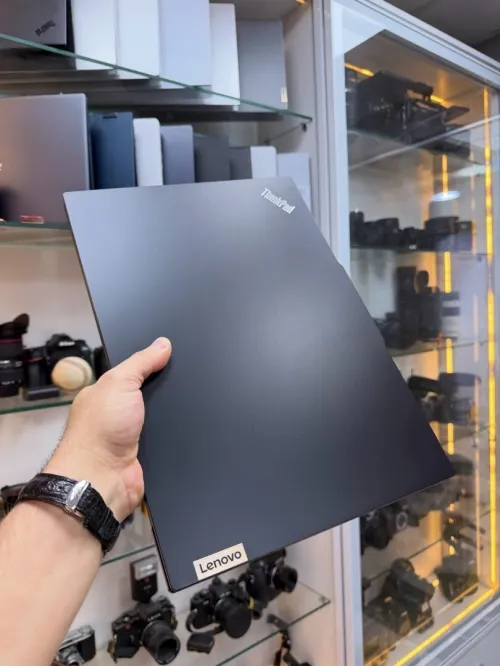 {VENDU}ThinkPad E16 Gen1 Aluminium i5-13/16/512 Disponible Chez Morsi store dz