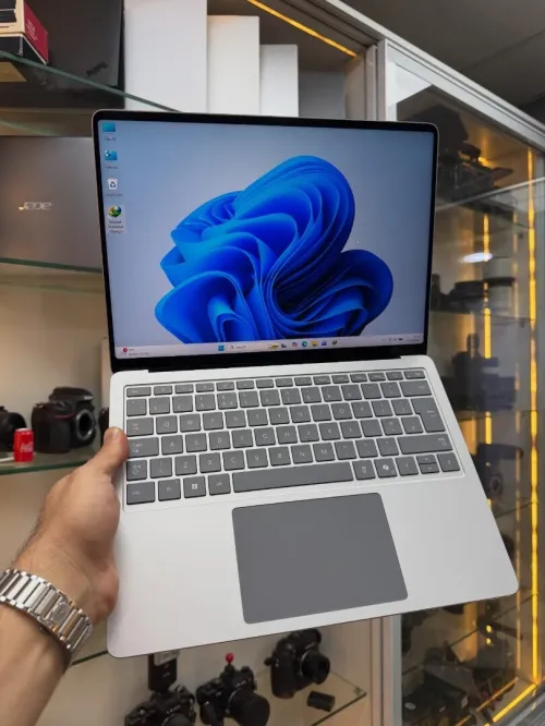 SURFACE LAPTOP BUSINESS 7 ULTRA7-266V Disponible Chez Morsi store dz