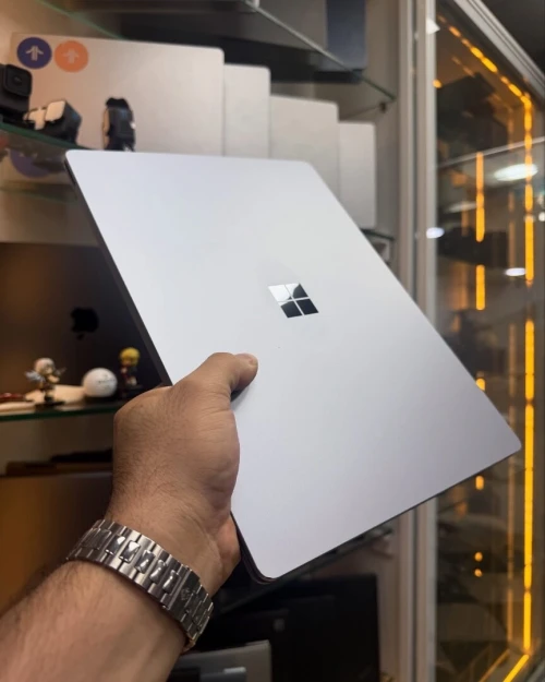 Surface Laptop 13" i7-11e 16GB/512GB Disponible Chez Morsi store dz
