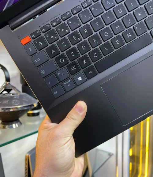 Asus VivoBook Pro 14X OLED AMD Ryzen 7-5800H 16/512GO, Carte Graphique Nvidia RTX3050Ti 4GB