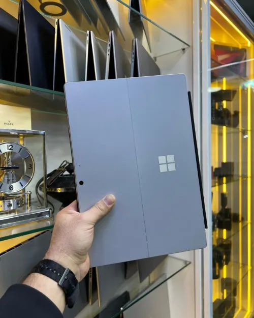 Microsoft Surface Pro 7 i5-10eme 8/256 intel iris Plus
