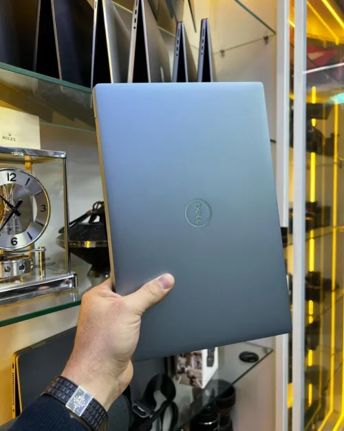 Vendu DELL XPS 13 2022 i7-12eme 16GB/512GB Intel Iris Xe graphics