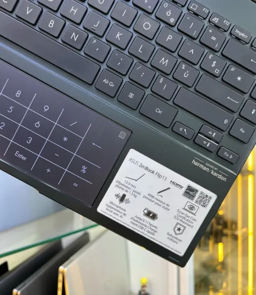 Vendu Asus ZenBook Flip 13 i7-11eme 16GB/512GB Tactile X360, Intel Iris Xe graphics