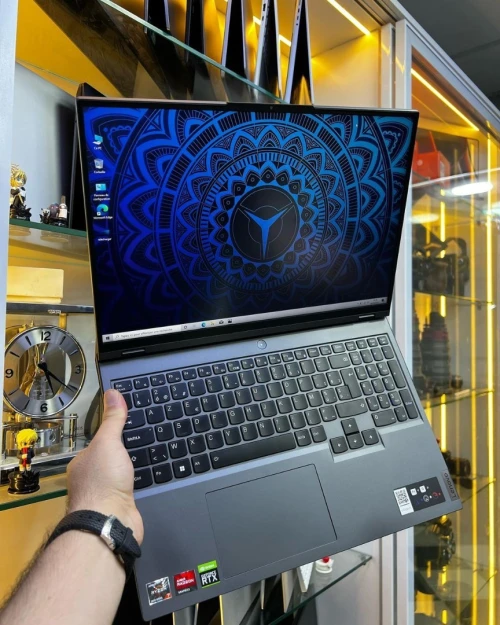 Vendu Lenovo Legion 5 Pro R7 32GB/1024GB, Carte Graphique Nvidia RTX3060 Laptop GPU 6GB