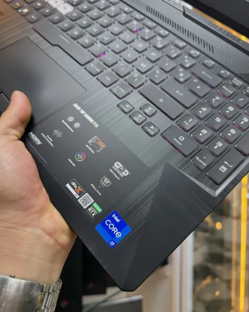 X vendu X Asus UF GAMING F15 i7-11e 16/512 RTX3050Ti  Disponible Chez Morsi store dz