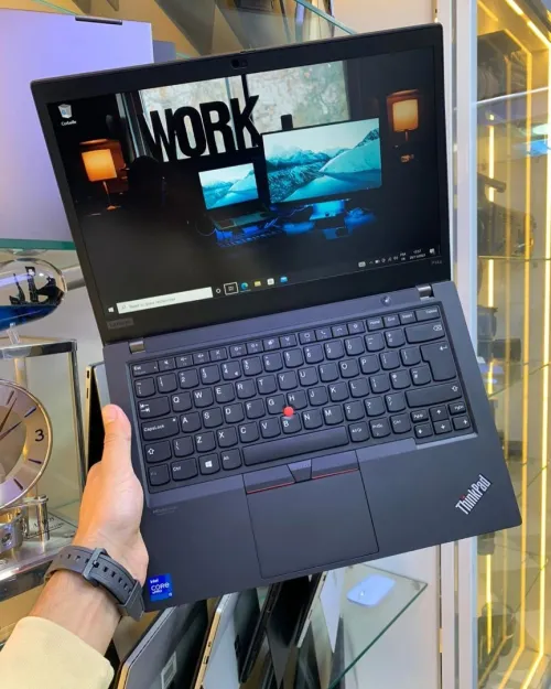 ThinkPad P14S i5-11eme 16/256 Nvidia T500