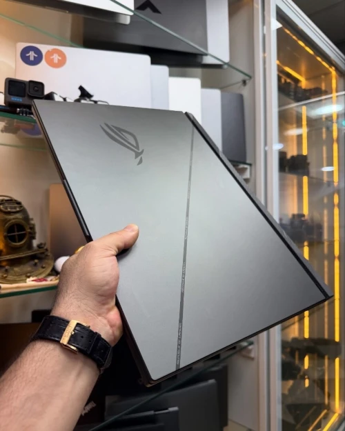 ROG STRIX G18 i9-14HX 32/1TB RTX4070  Disponible Chez Morsi store dz