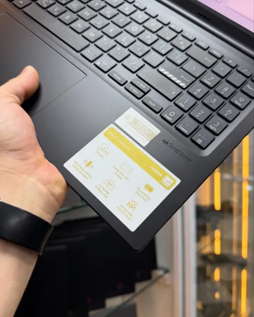 Asus VivoBook 15 OLED i9-13900H 16GB/1TB  Disponible Chez Morsi store dz