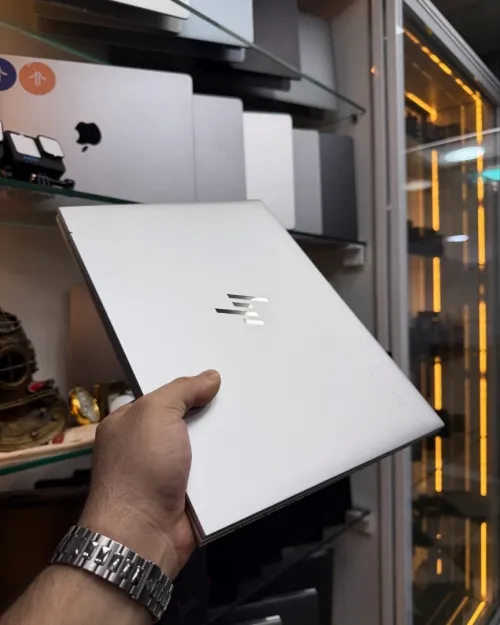 HP EliteBook 830 G10 i5-13e 32/512 Disponible Chez Morsi store dz