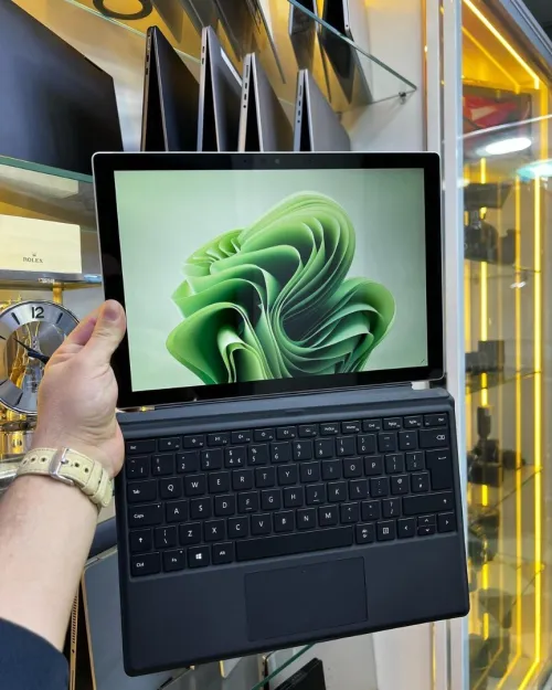 Microsoft Surface Pro 7 Plus i7-11eme 32GB/1TB