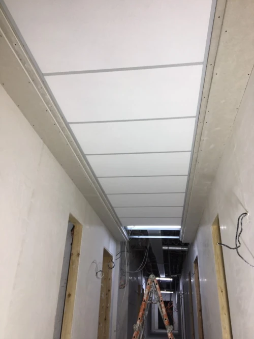 Faux plafond demontable armstrong 