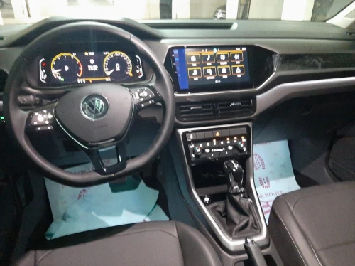 Volkswagen T-Cross 2025 R-line
