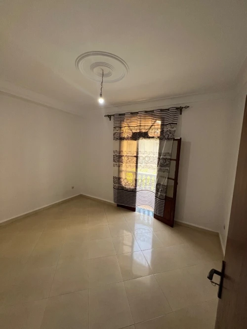 Location Appartement Niveau de villa F5 Alger Dely brahim