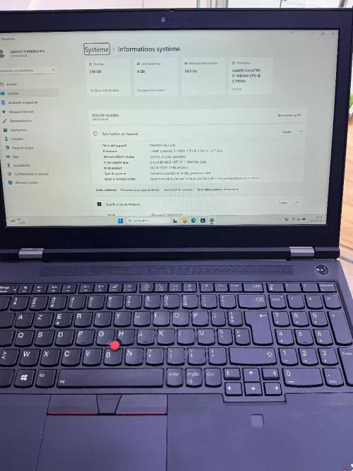 LENOVO ThinkPad P15 Gen1 Workstation I7-1085H 24GB 256 SSD NVMe Quadro T1000 (4 GB )