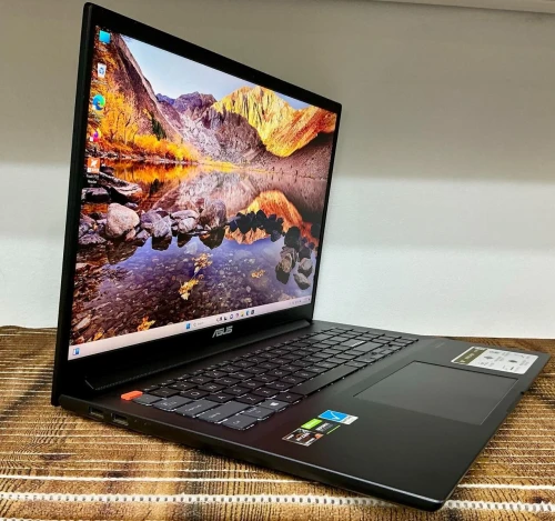 Asus VivoBook Pro 16 AMD Ryzen 7 5800H RTX 3050 4GB 16GB 512GB 120HZ