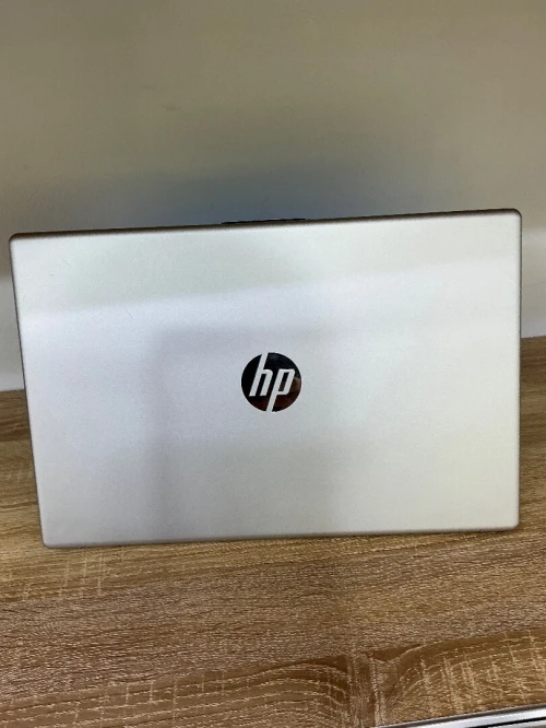 HP LAPTOP 15 I5-1334U 16GB 512 NVMe 15.6