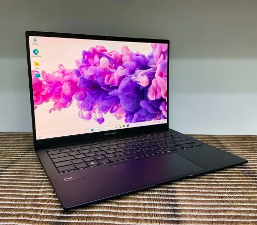 Asus ZenBook 14 Ultra 7 155H 32GB 1TB OLED 2.8K 120Hz