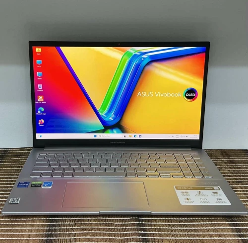 ASUS Vivobook Pro 15 i7 12700H RTX 3050 16GB 512GB  15.6 Oled 2.8k