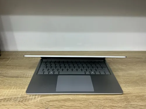 MICROSOFT SURFACE LAPTOP 7TH 2025 SNAPDRAGON X 12 16Gb 1tb SSD 13" 2.3K TACTILE