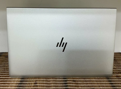 Hp EliteBook 640 G11 ultra 5 135U 16Gb 256GB 14"