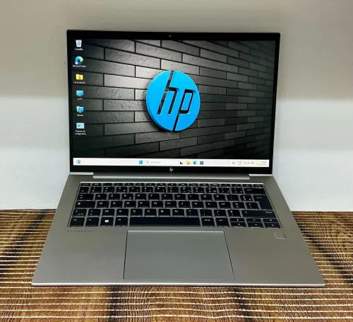 HP EliteBook 845 G10 RYZEN 7Pro 7840U/RADEON Graphics 780M 32Go 1TB 14"