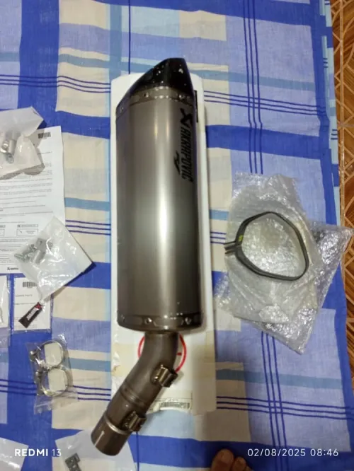 Echappement akrapovic