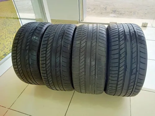 4 pneus continental bon état