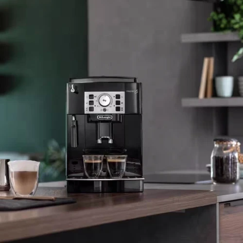 Delonghi Magnifica s Machines à café broyeur - 15 bars - buse à vapeur - 2 tasses ecam22 105 