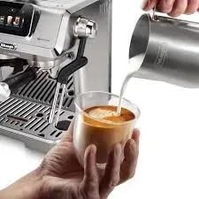 Delonghi Machine a café broyeur barista La Specialista Touch EC9455.M-15 bars- tactile-9 recettes