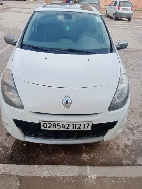 Renault Clio 3 2012 Night and Day