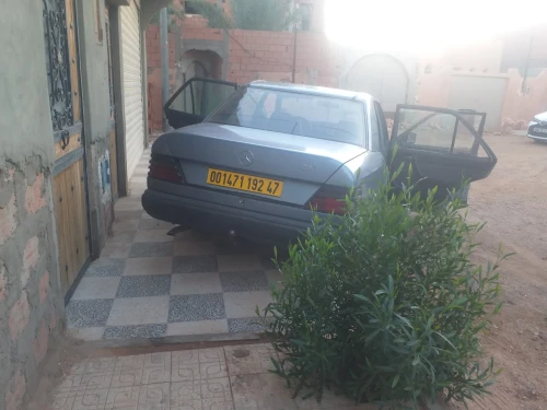 Mercedes Classe E 1992 