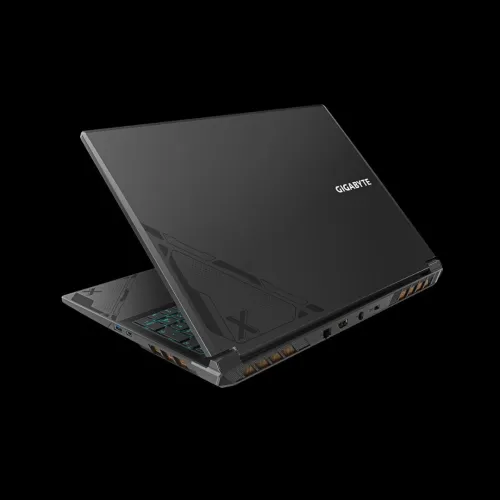 NEW GIGABYTE G6X 9KG RTX4060 & i7 13650HX