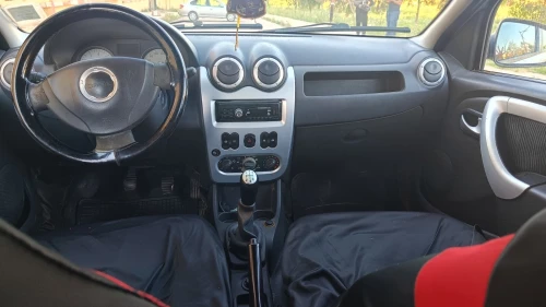 Dacia Logan 2009 