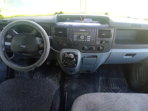 Ford Transit 2012