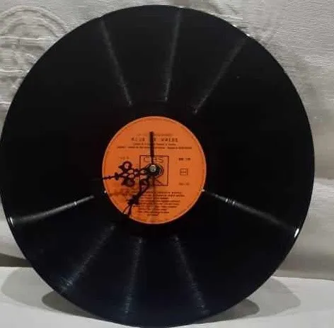 HORLOGE VINTAGE DISQUE 33 TOURS