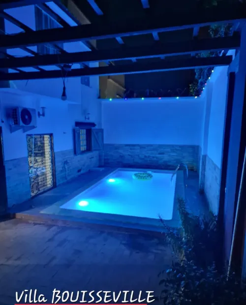 Location vacances Villa Oran Ain el turck