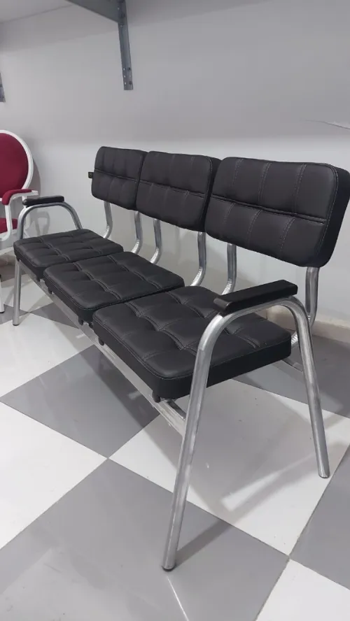 Chaise locale 