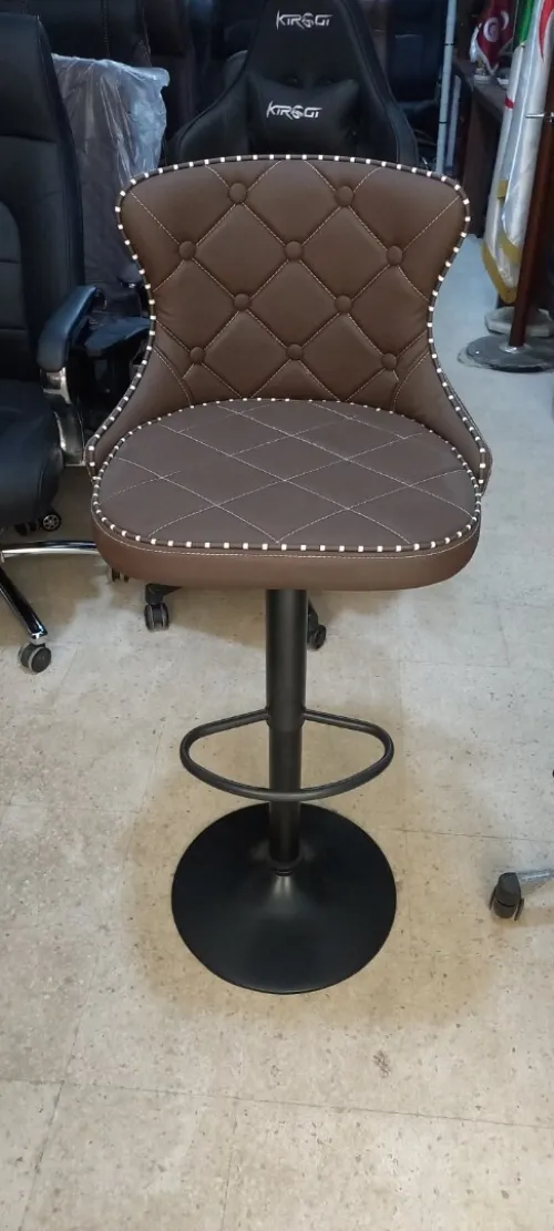TABOURET DIFFÉRENT MODEL   