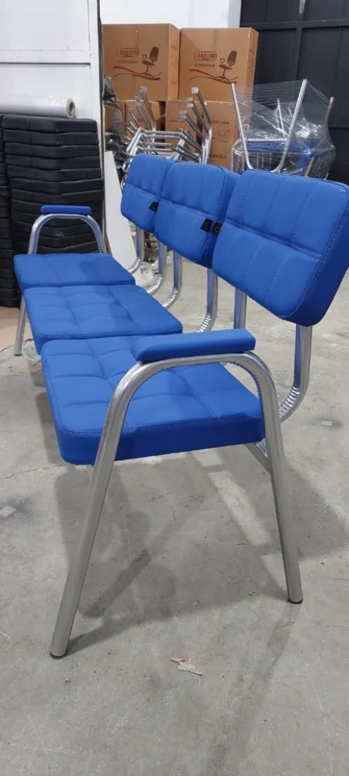Chaise locale 