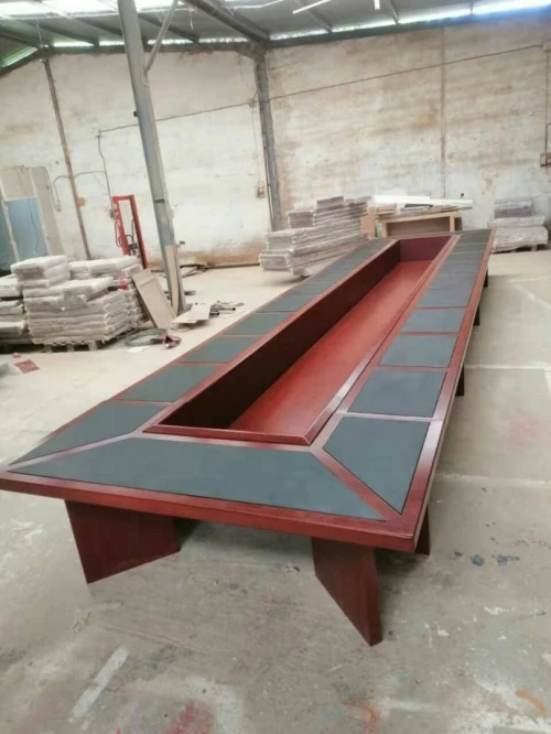 table réunion  en mdf 