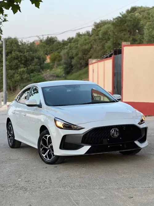 MG MG5 2026 