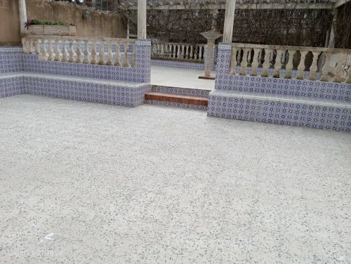 Location Appartement Niveau de villa F5 Alger Bouzareah